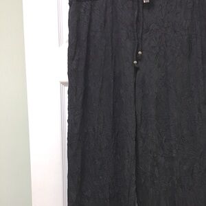 INC - Ladies black crinkle pants